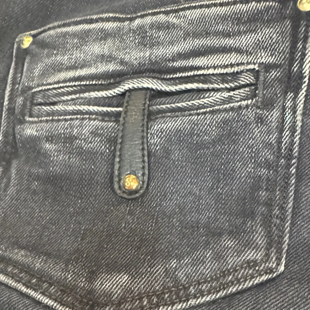 Twenty8Twelve Dark Denim Jeans - Picture 10 of 13